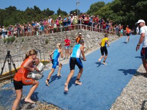 PH akvatlon Preluk 2016 izlazak iz vode 2